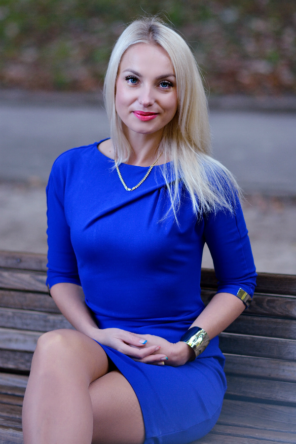 Elena - Free Pics & Profiles of Beautiful Ukrainian Women